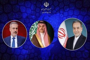 وزیر امور خارجه کشورمان با وزرای امور خارجه عربستان و ترکیه گفتگو کرد