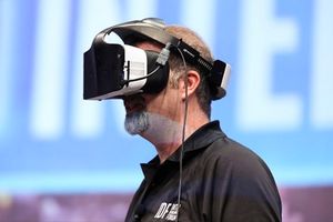 طرح‌های جاه طلبانه فناوری برای هدست و پهپادهای متفاوت