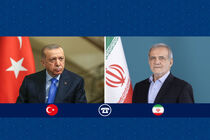 روئسای جمهور ایران و ترکیه با هم گفتگو کردند