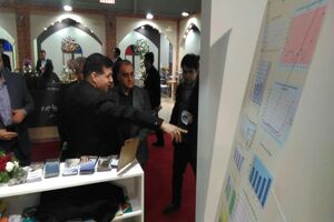 بازدید معاون توسعه ومدیریت سازمان میراث فرهنگی صنایع دستی و گردشگری کشور از غرفه گردشگری همدان