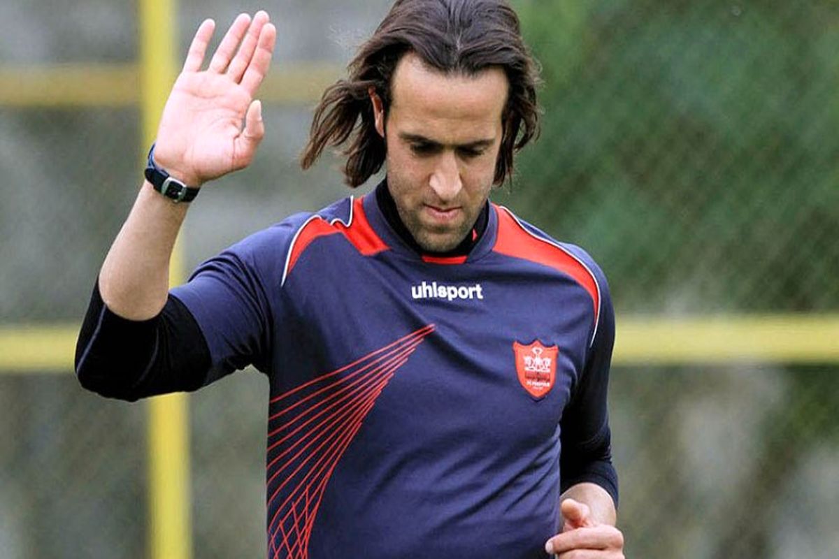 فوتبال سپیدرورد علی کریمی