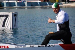 مجللی در رده چهارم گروه ۴ ایستاد و به نیمه‌نهایی رفت