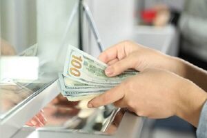 بانک مرکزی ۱۷۰ همت نقدینگی جمع‌آوری کرد