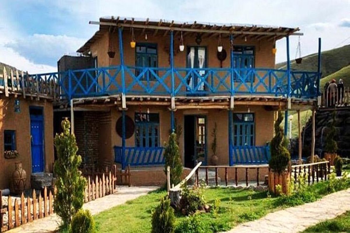 بوم گردی کردستان