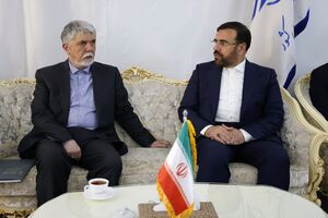 وزیر فرهنگ و ارشاد اسلامی وارد شیراز شد 