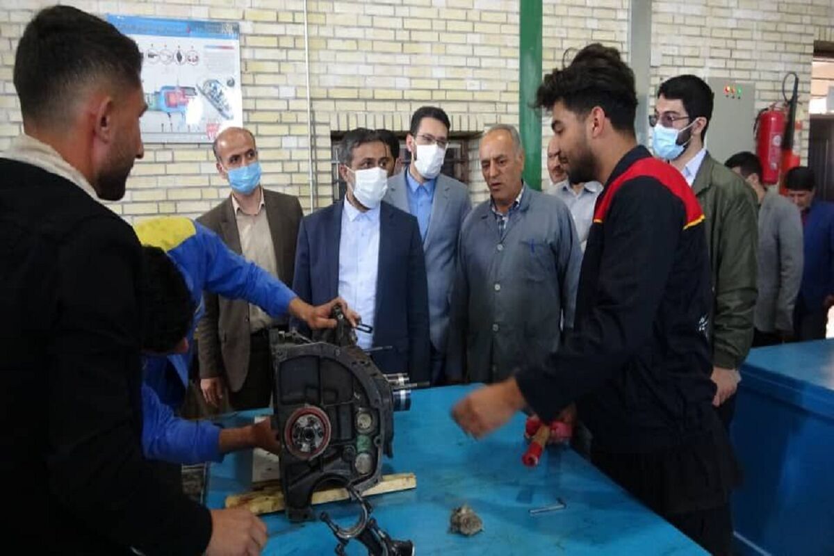 بازدید استاندار اردبیل از دانشگاه فنی و حرفه ای