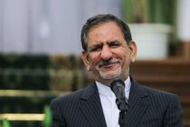 جهانگیری در نماز جمعه استانبول حضور یافت