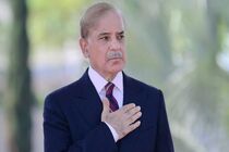 نخست وزیر پاکستان چرا به ایران سفر می‌کند؟