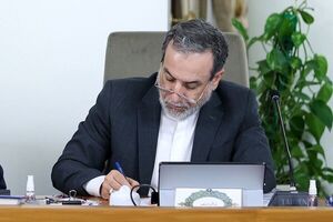نیروهای بیگانه حق تعیین تکلیف برای رزمایش‌های ایران ندارند