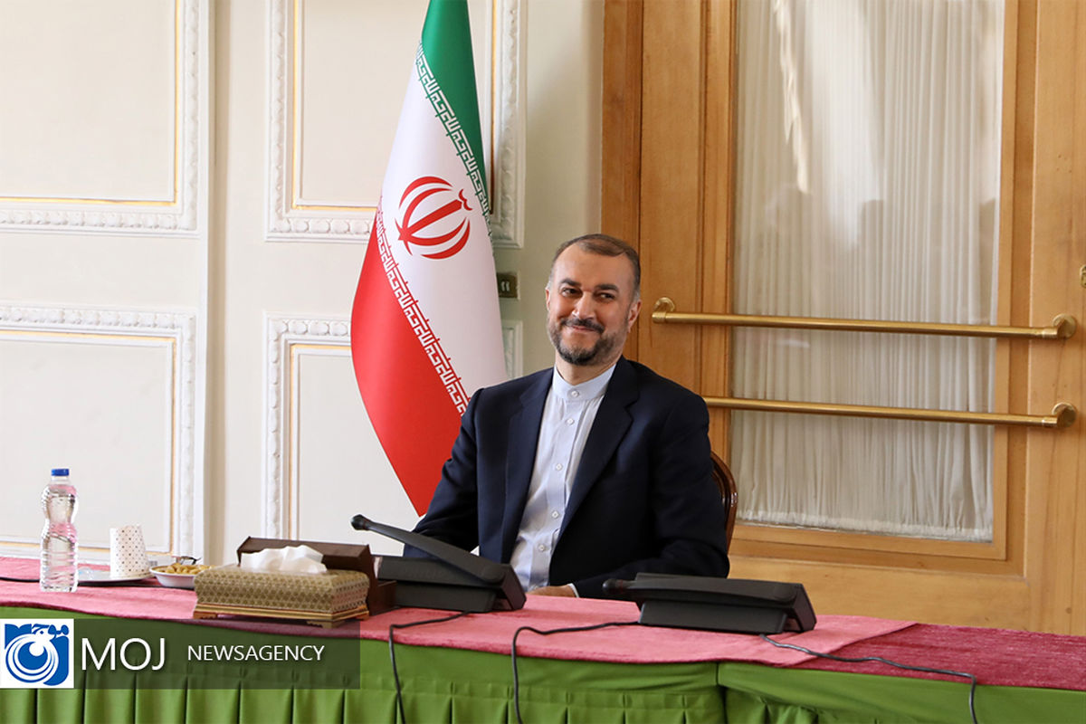 دیدار نمایندگان گروه های فلسطینی با وزیر امور خارجه کشورمان