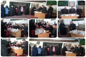 توزیع رایگان دارو در محله محروم آقاجان کرمانشاه 