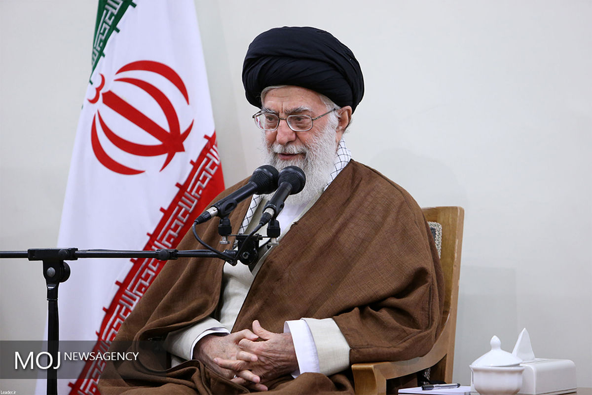 جلسه مقام معظم رهبری با سران قوا و مسئولین کشوری