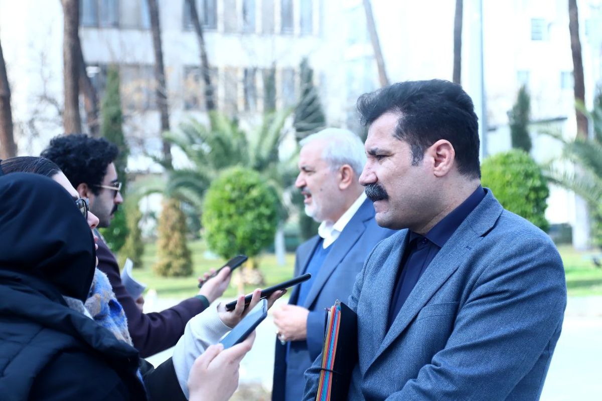 عبدالکریم حسین زاده