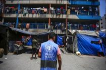 بیش از ۳۰۰ کارمند آژانس آنروا از آغاز جنگ رژیم صهیونیستی علیه غزه شهید شدند