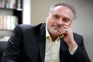 سروده جدید افشین علا نامزد چهره سال هنر انقلاب ۹۹