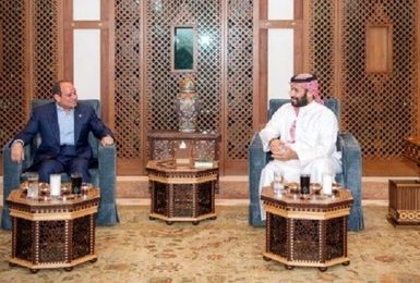 ولیعهد عربستان و رئیس جمهور مصر بر توسعه روابط و امنیت منطقه تاکید کردند