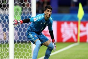 بیرانوند از رونالدو عذرخواهی کرد 