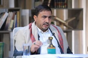 کنار گذاشتن سلاح مقاومت، بازی در زمین دشمن اسرائیلی است