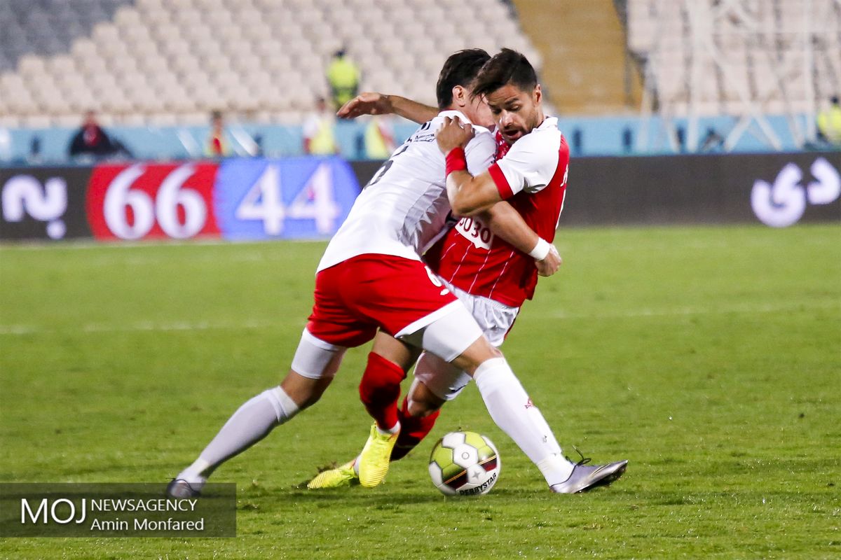 دیدار تیم های پرسپولیس و پدیده مشهد