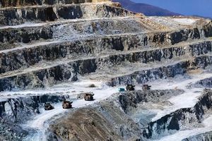 وصول 280 میلیارد ریال حقوق دولتی معادن در هرمزگان