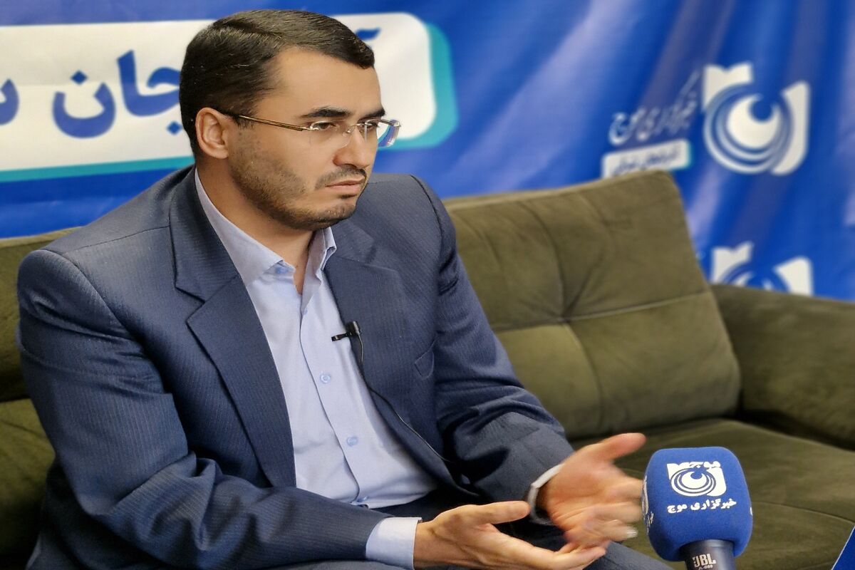 متفکر آزاد