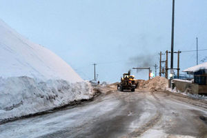 محور هراز همچنان مسدود است