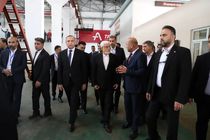 بازدید عارف از کارخانه تاجیکستان؛ تاکید بر تقویت بخش خصوصی دو کشور