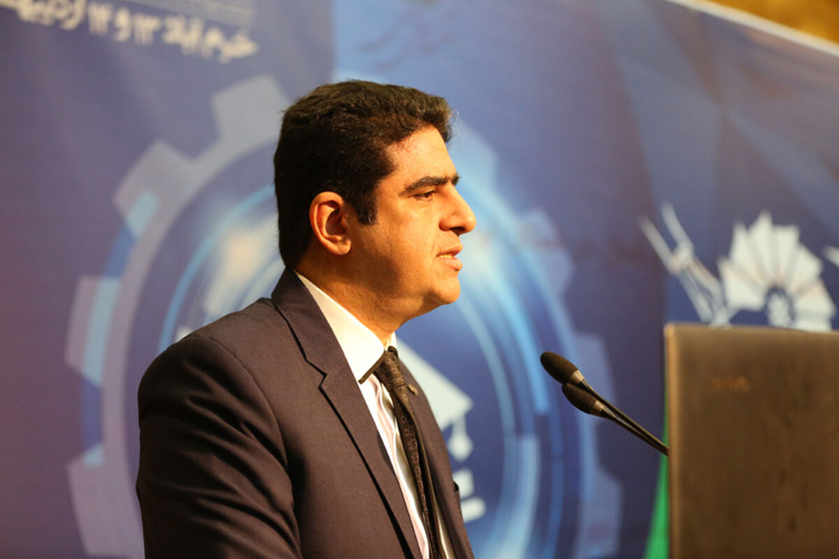 شکرخدایی.
