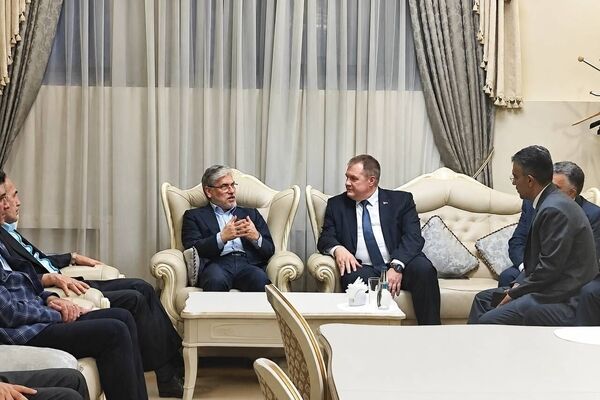 استقبال رسمی بلاروس از وزیر علوم ایران در اجلاس شانگهای