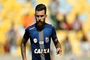 سکوت عجیب بارسلونا در مورد جذب ستاره برزیلی