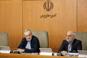 ما گفتگو می‌کنیم برای اینکه صلح می‌خواهیم