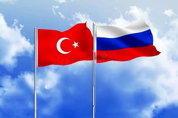 وزیران خارجه روسیه و ترکیه درباره راه‌های خروج منطقه از بحران رایزنی کردند