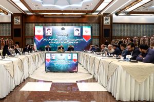 جمهوری اسلامی ایران هنوز برگ اول خود را در برابر مکانیزم ماشه نشان نداده است