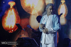 مازیار فلاحی در بیمارستان بستری شد/ لغو کنسرت مهاجران مازیار فلاحی 