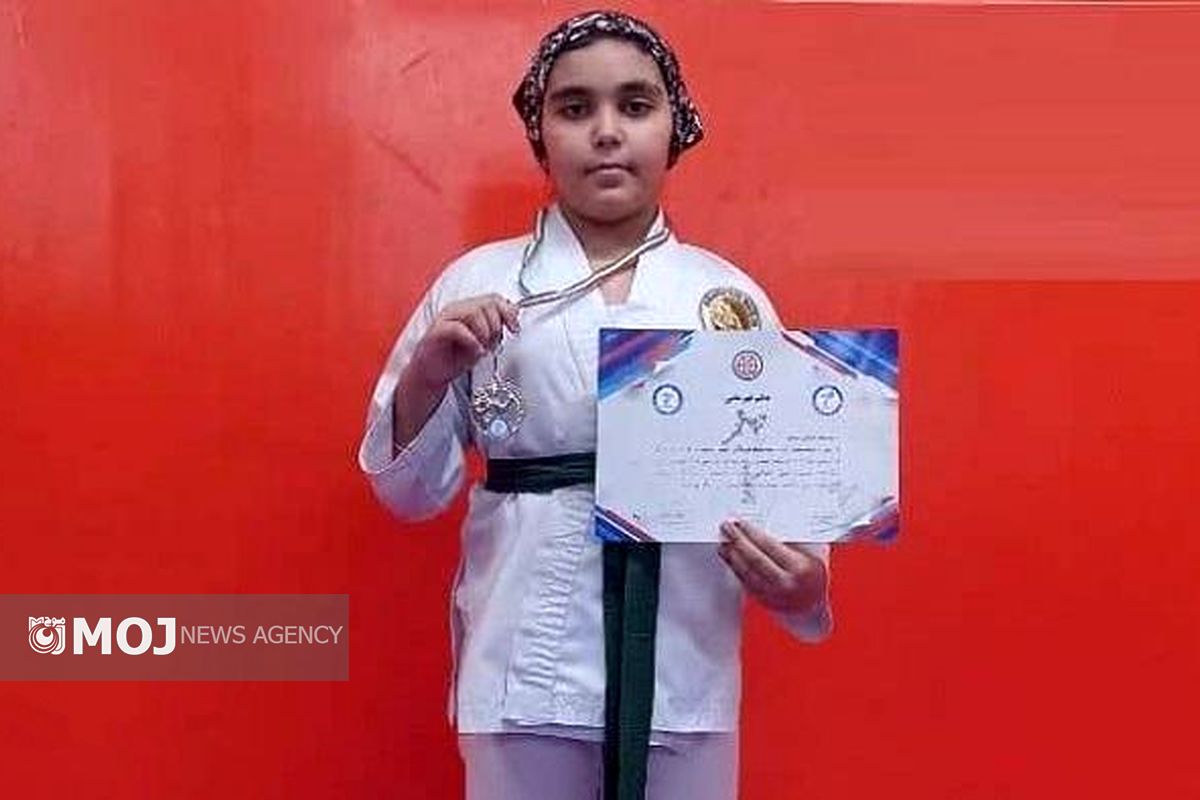 آنیتا افروغ کاراته کار کیش