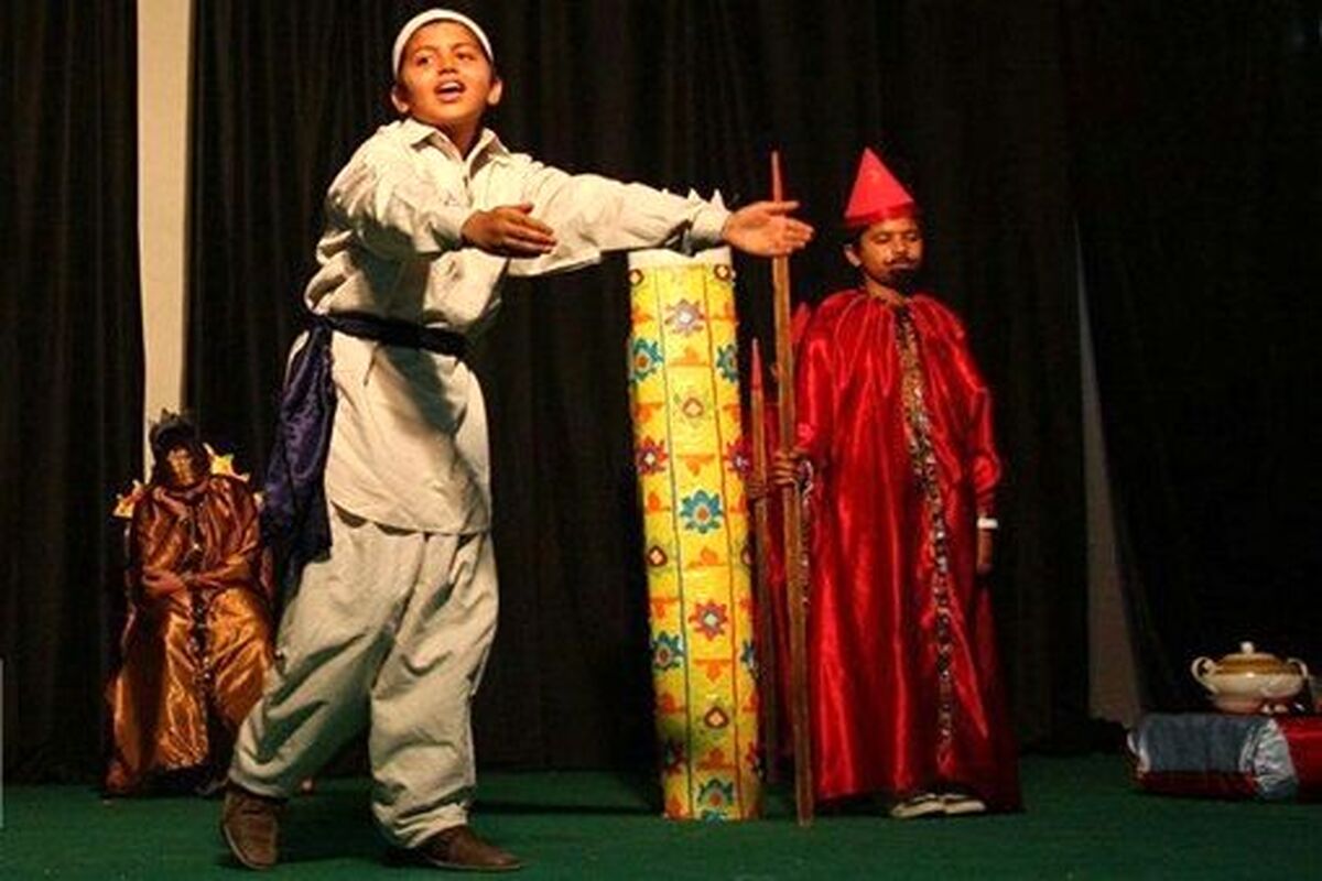جشنواره تئاتر درسی استانی