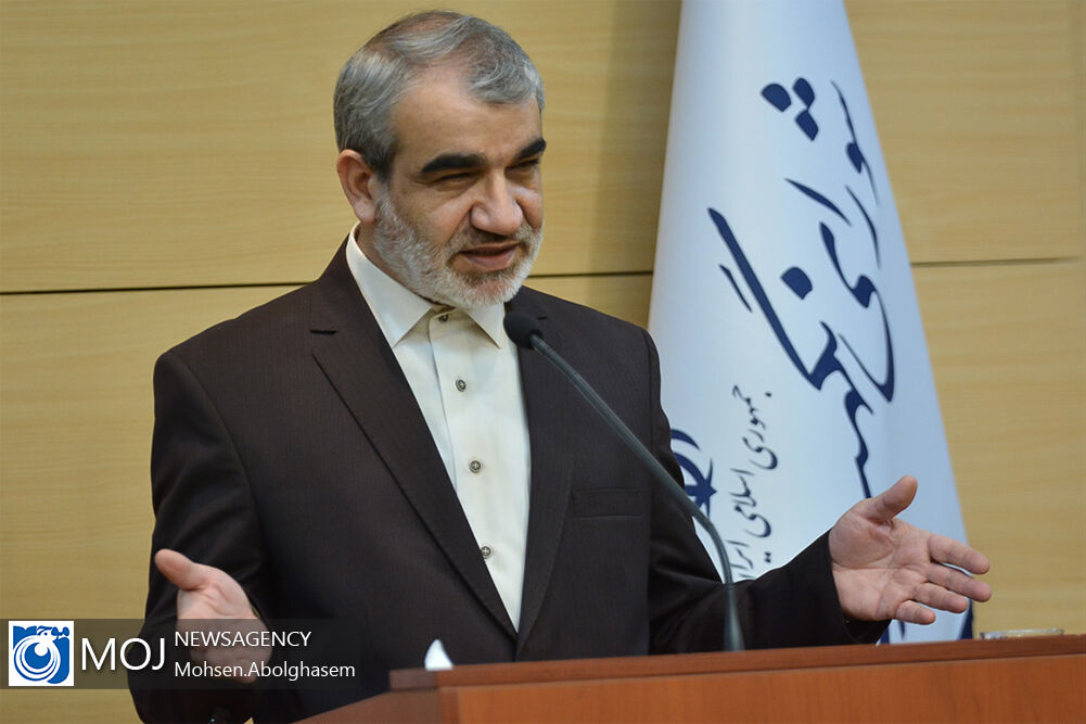 دلنوشته « عباسعلی کدخدایی» در فراق رهبر شهید انقلاب اسلامی