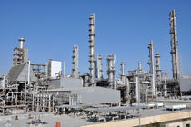 فعالیت شرکت های پتروشیمی مستقر در منطقه ویژه اقتصادی ماهشهر ادامه دارد