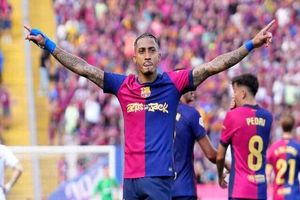 غیبت رافینیا عامل اصلی افت بارسلونا در فصل جاری است