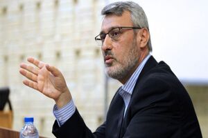 نفتکش آدریان دریا حرکت خود به مقصد آب‌های بین المللی را آغاز کرد
