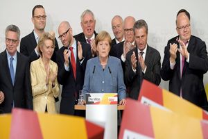 تلاش ائتلاف جامائیکا برای معرفی گزینه جدید ریاست جمهوری