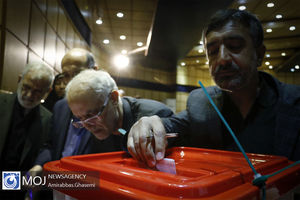 انتخابات دبیران کل احزاب در کمیسیون ماده ۱۰