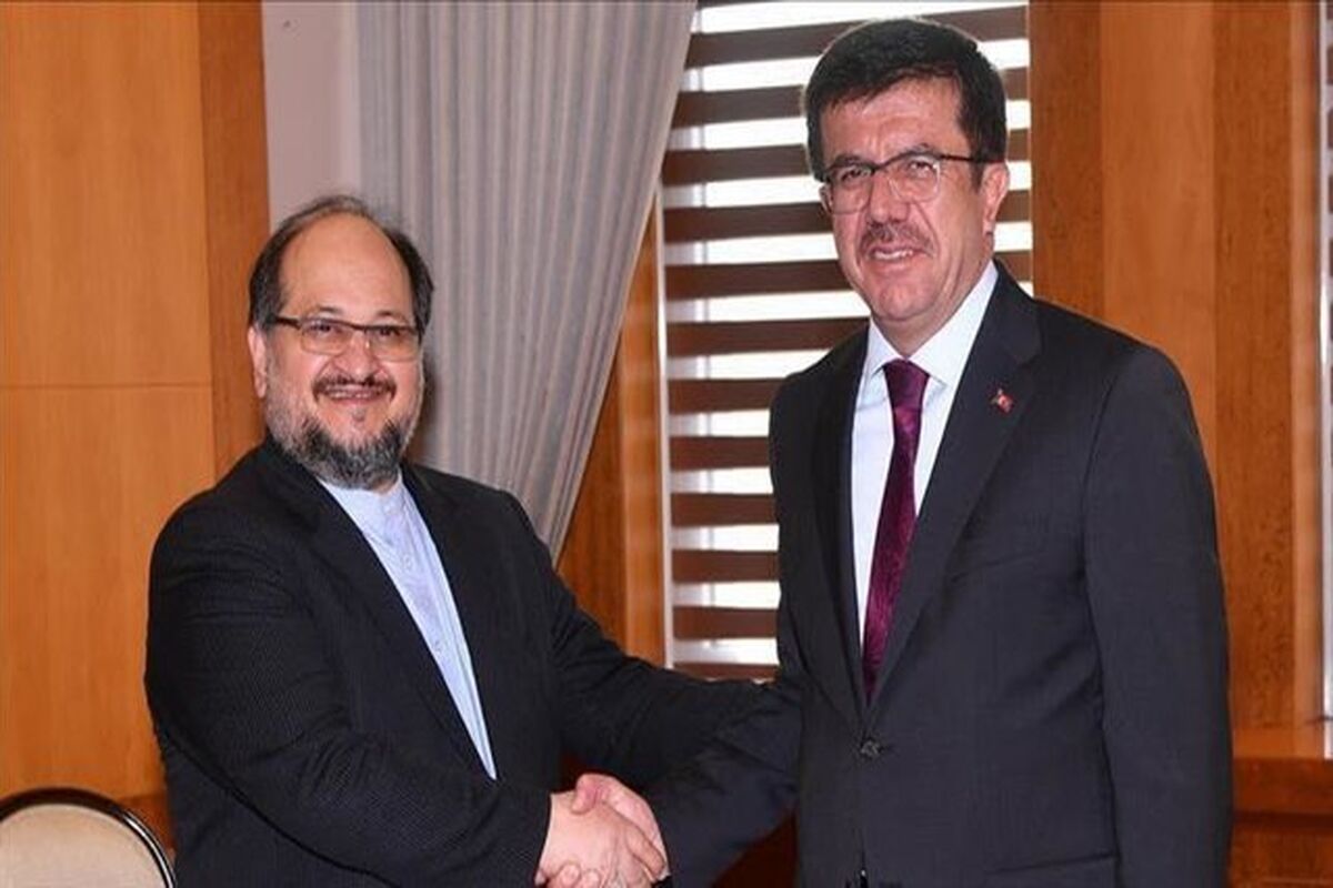 شریعتمداری