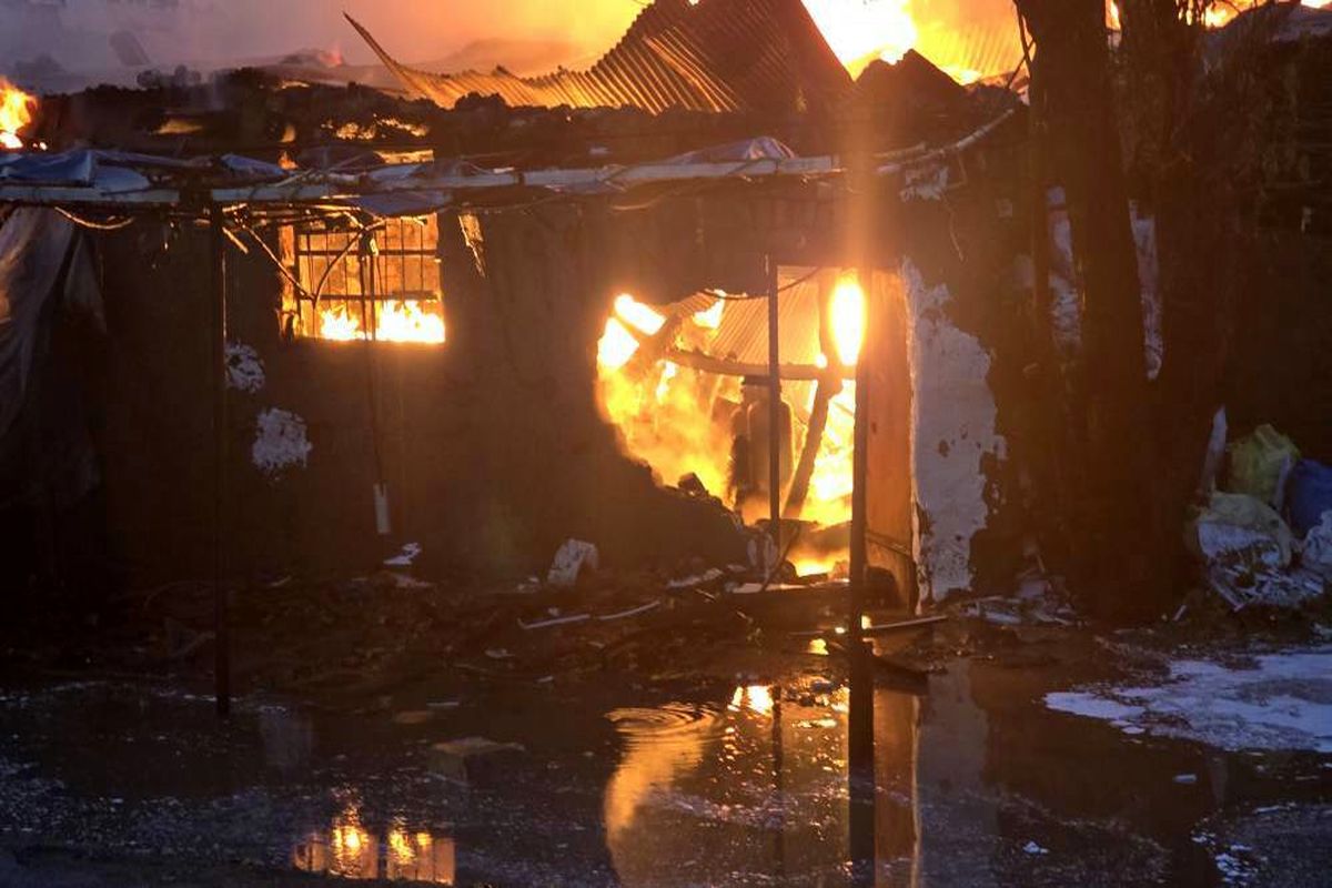 تصاویر آتش سوزی شهر ری