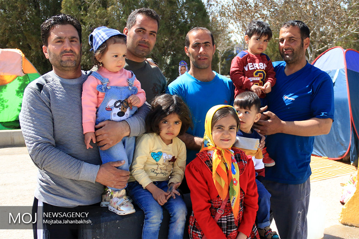 مهمانان نوروزی باغ فدک اصفهان