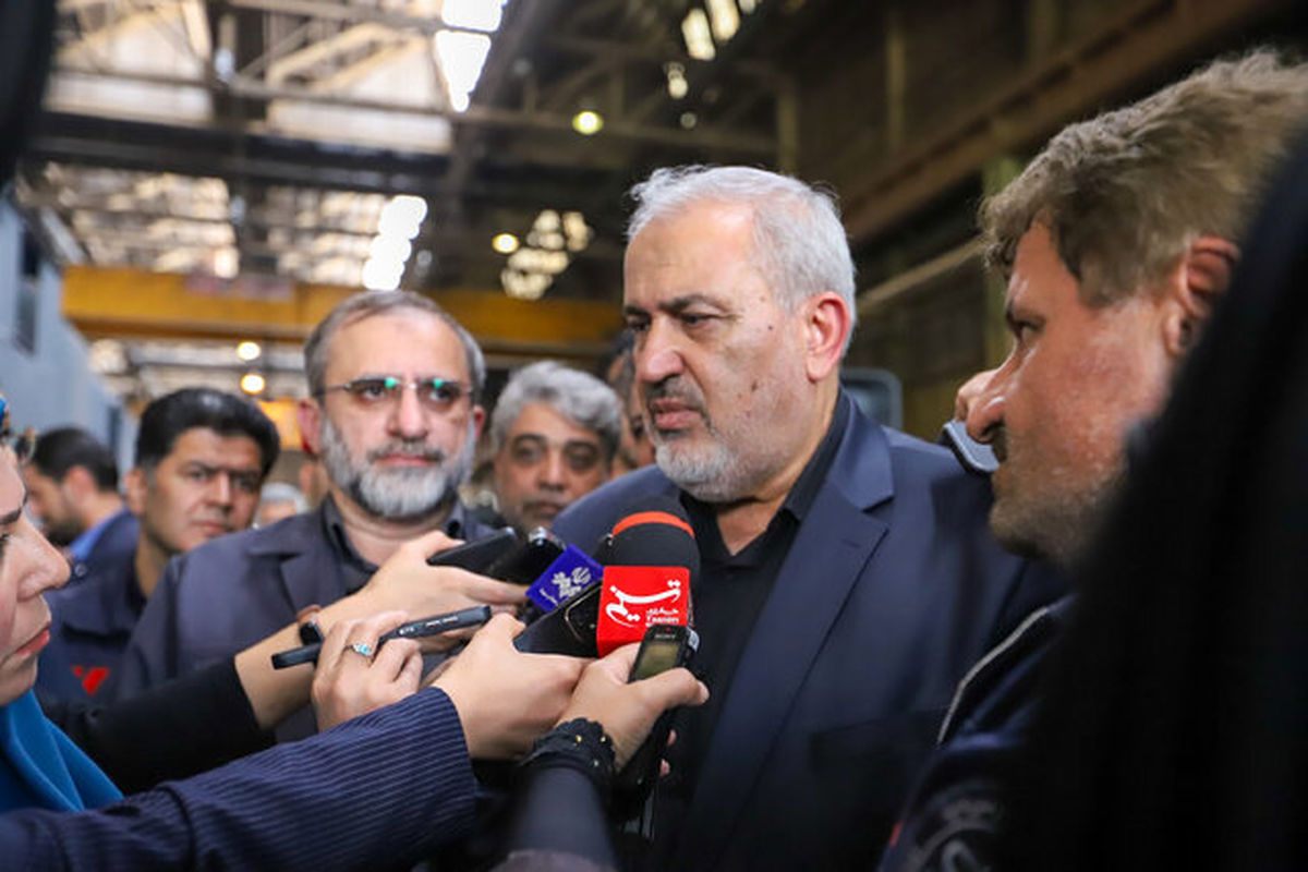 وزیر صنعت، معدون و تجارت