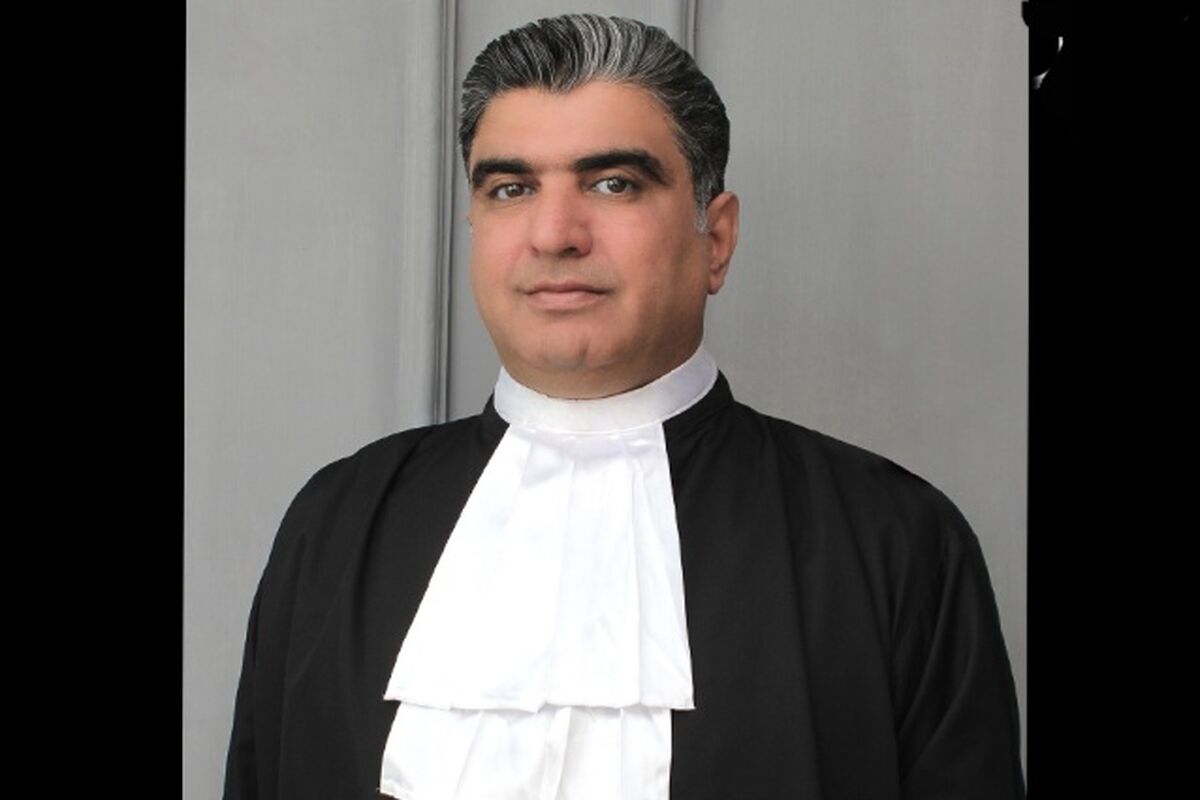 وکیل خسرو علی کردی 