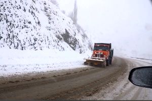 برفروبی سه هزار کیلومتر باند از راه‌های استان مرکزی