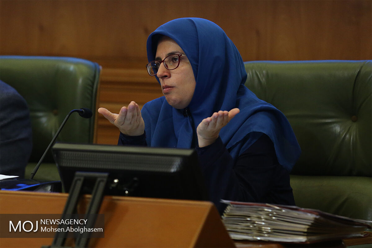 یکصد و بیست و چهارمین جلسه شورای شهر تهران/بهاره آروین