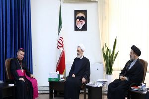 سفیر واتیکان در ایران خواستار سفر اندیشمندان شیعه به رم شد